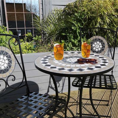 Σθεναρό σιδερένιο μπαλκόνι κήπου Bistro Set με σύγχρονο στυλ σχεδιασμού και κεραμική επιφάνεια κεραμικών πλακών