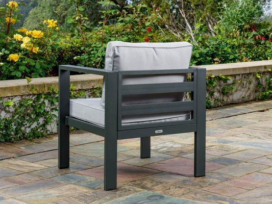 27.5" L x 25.5" W 26" H Αλουμινίου Εστιατόριο με Poly Lumber επιφάνεια τραπεζιού και ομπρέλα τρύπα