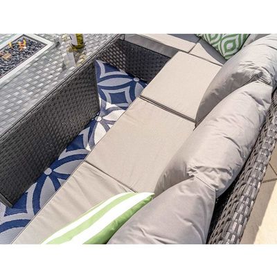 Μοντωπικά έπιπλα Wicker Rattan Εξωτερικό Σετ με Τραπέζι Φωτιάς AJUNION Garden Design